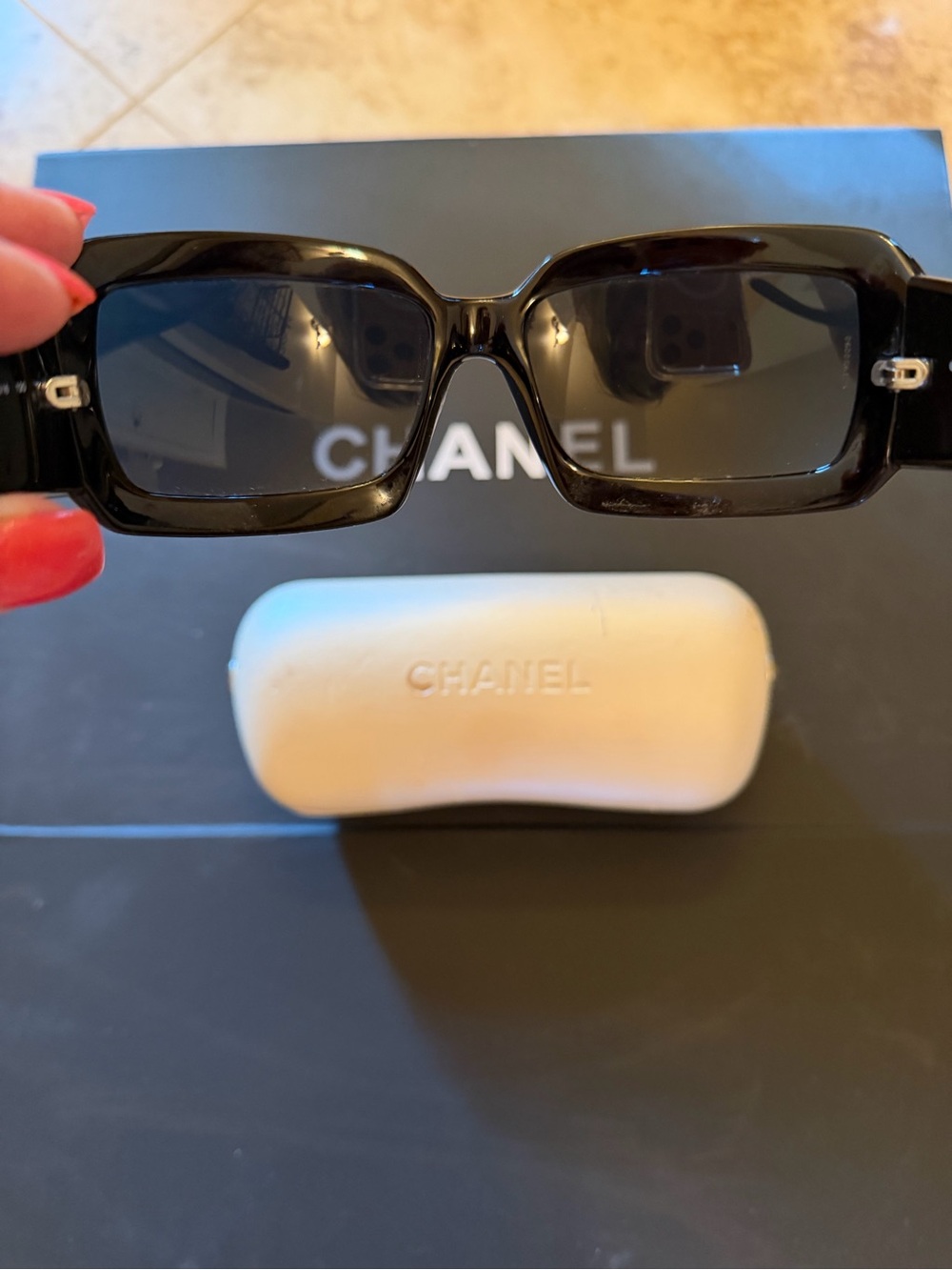 CHANEL Black Oversized Rectangular Women’s Sunglasses - Picture 8 of 12